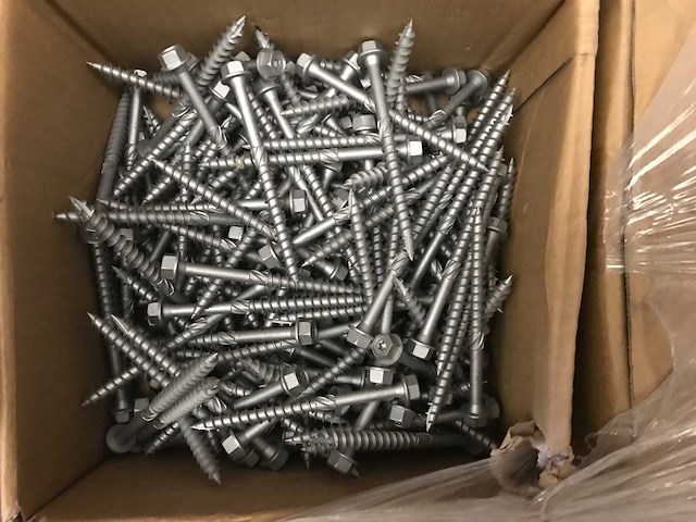 Partij schroeven en bouten - afbeelding 6 van  12