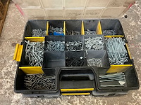 Partij schroeven en hang-en sluitwerk - afbeelding 4 van  10