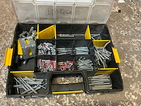 Partij schroeven en hang-en sluitwerk - afbeelding 5 van  10