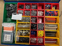 Partij schroeven en klemmen in metalen assortimentskist - afbeelding 3 van  4