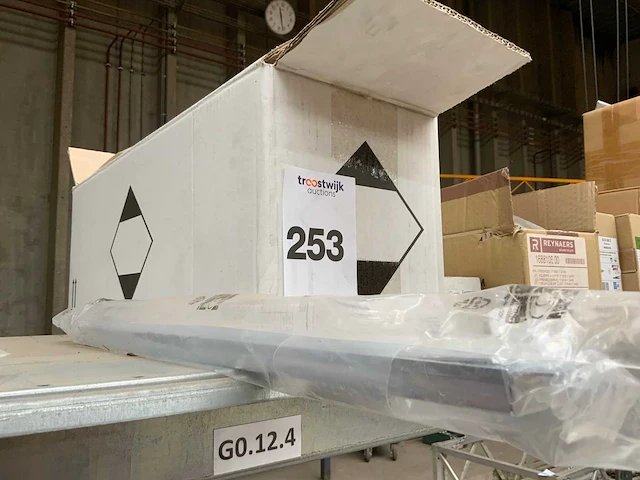Partij schroeven en montageclips - afbeelding 7 van  11