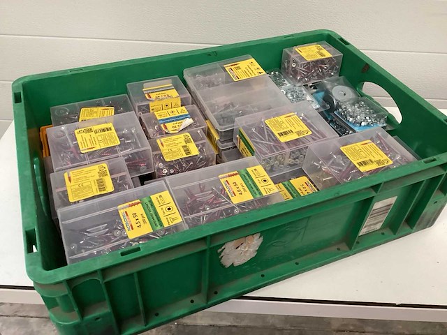 Partij schroeven volle krat montage materiaal. - afbeelding 2 van  9