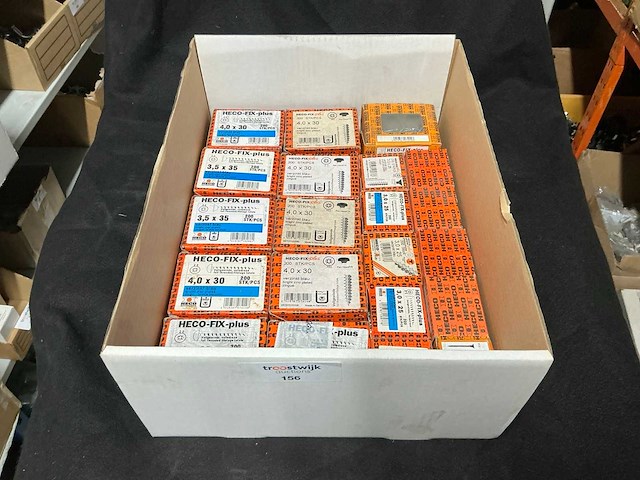 Partij schroeven - afbeelding 1 van  1