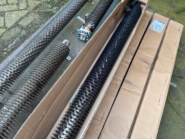 Partij schultze ribbenbuisverwarming elektrische kachel 9x - afbeelding 6 van  8