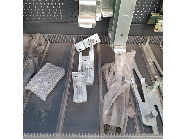 Partij schutting en poort toebehoren o.a. starx - afbeelding 3 van  71