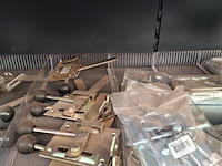 Partij schutting en poort toebehoren o.a. starx - afbeelding 33 van  71