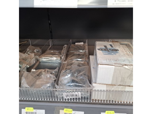 Partij schutting en poort toebehoren o.a. starx - afbeelding 65 van  71