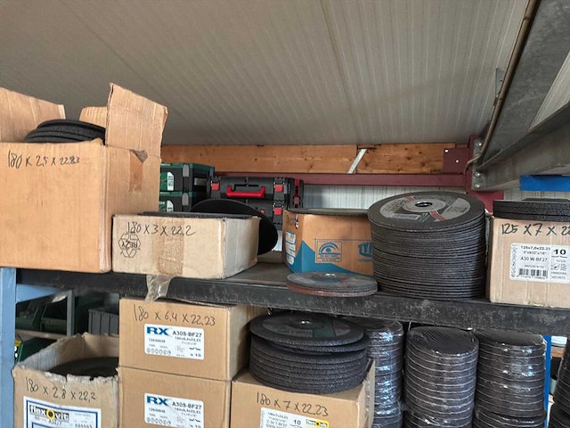 Partij schuur- & slijp accessoires - afbeelding 16 van  22