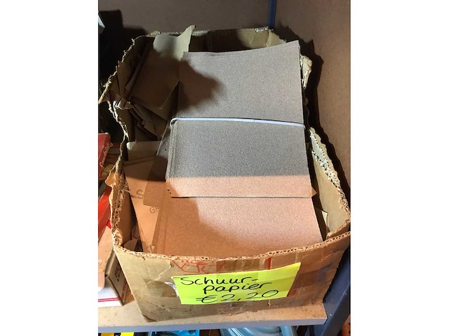 Partij schuurmachine’s-en papier - afbeelding 4 van  5