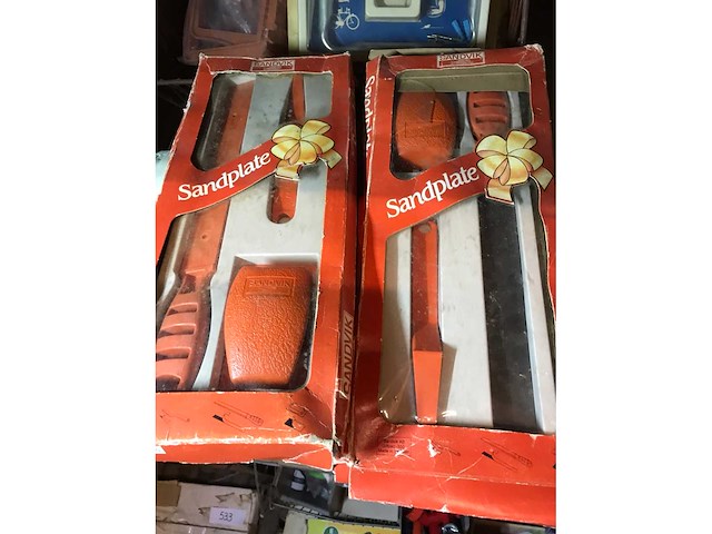 Partij schuurmachine’s-en papier - afbeelding 5 van  5