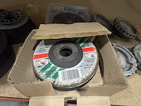 Partij schuurpads en slijpschijven - afbeelding 6 van  7