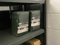 Partij schuurpads en sponzen - afbeelding 2 van  6