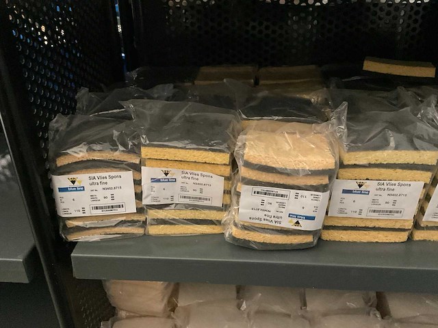 Partij schuurpads en sponzen - afbeelding 3 van  6