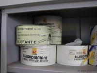 Partij schuurpapier en schuurschijven - afbeelding 9 van  10
