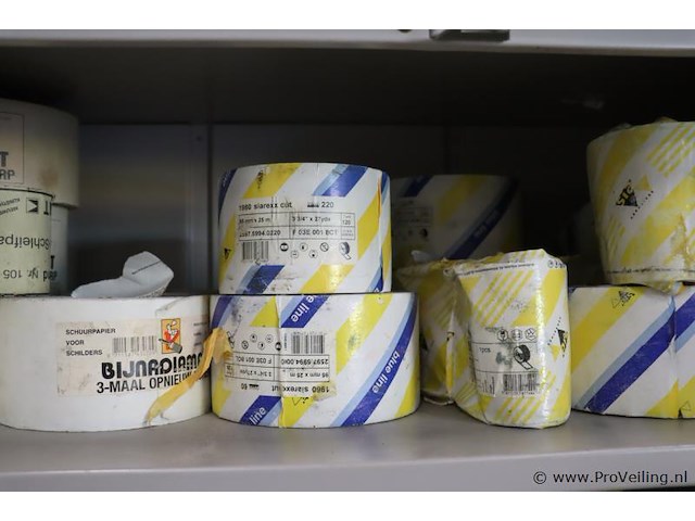 Partij schuurpapier en schuurschijven - afbeelding 10 van  10