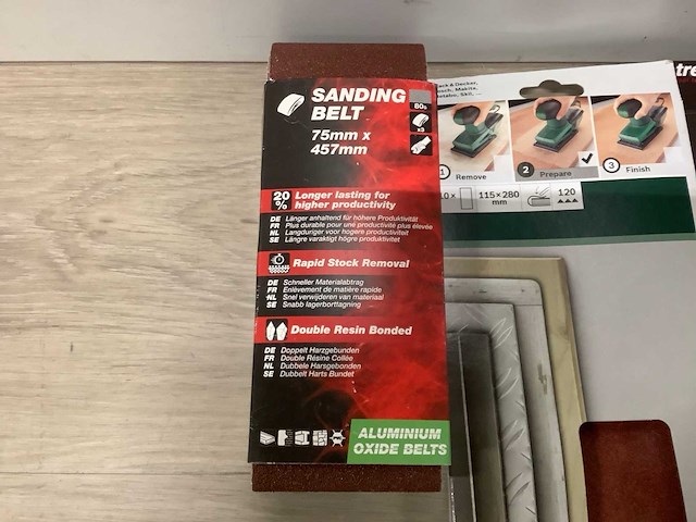 Partij schuurpapier - afbeelding 6 van  6