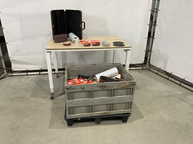 Partij schuurpapier - afbeelding 3 van  9