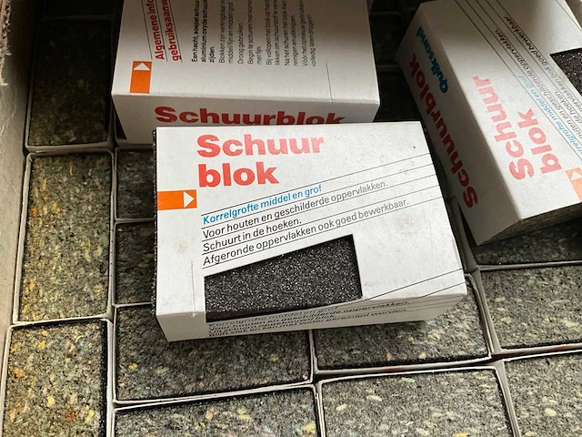 Partij schuurstenen - afbeelding 3 van  4