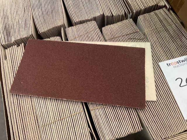 Partij schuurvellen 115x235 mm - afbeelding 2 van  3