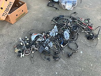 Partij scooteronderdelen - afbeelding 2 van  32