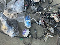 Partij scooteronderdelen - afbeelding 29 van  32