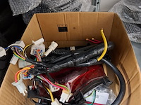 Partij scootmobiel en scooter onderdelen in ca. 4 meter stelling, o.a. sweetrich, volty, e-rex - afbeelding 66 van  101