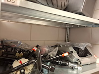 Partij scootmobiel en scooter onderdelen in ca. 4 meter stelling, o.a. sweetrich, volty, e-rex - afbeelding 82 van  101