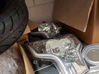 Partij scootmobiel en scooter onderdelen in ca. 4 meter stelling, o.a. sweetrich, volty, e-rex - afbeelding 88 van  101