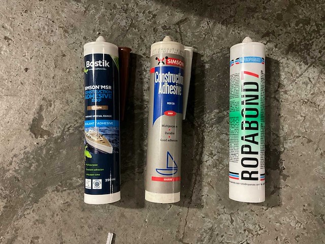 Partij sealers, lijmen en kitten (120x) - afbeelding 2 van  6