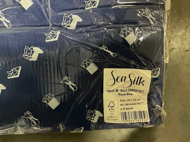 Partij seasilk royal blue sheets 50x75cm (12000x) - afbeelding 1 van  3