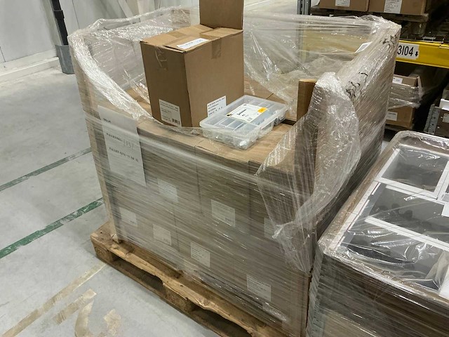 Partij sencys assortibox bouten en moeren (circa 105 stuks) - afbeelding 6 van  7