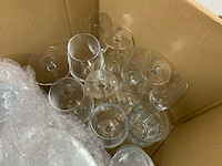 Partij servies en bestek - afbeelding 3 van  11