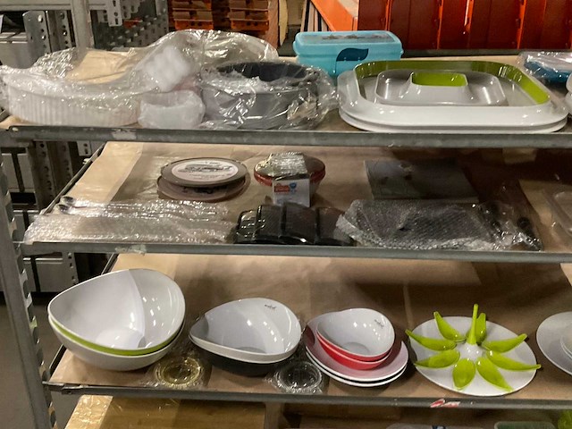 Partij servies en divers - afbeelding 10 van  11