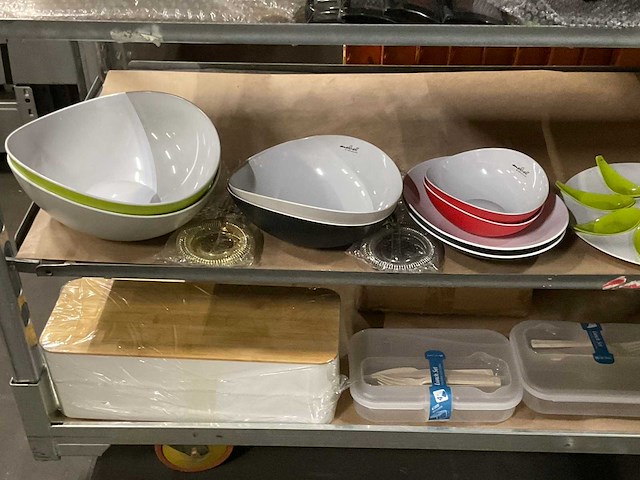 Partij servies en divers - afbeelding 11 van  11