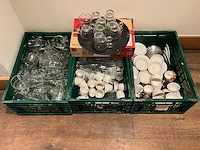 Partij servies en glaswerk voor warme dranken - afbeelding 1 van  6