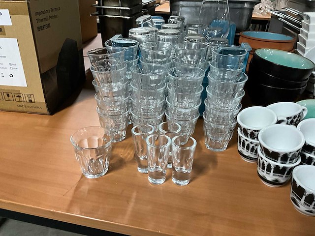 Partij servies en glaswerk - afbeelding 6 van  7