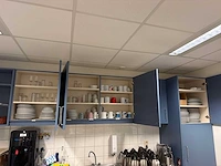 Partij servies, glaswerk en bestek