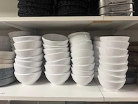 Partij servies w.o. borden en schalen - afbeelding 8 van  12