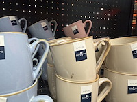 Partij servies w.o. koffiekopjes w.o. amely jones nature - afbeelding 5 van  6