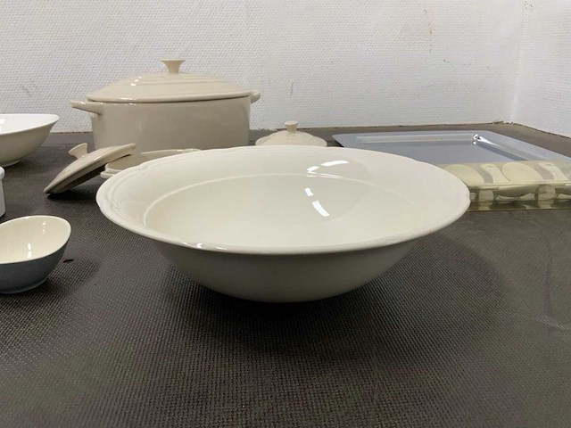 Partij servies - afbeelding 9 van  19