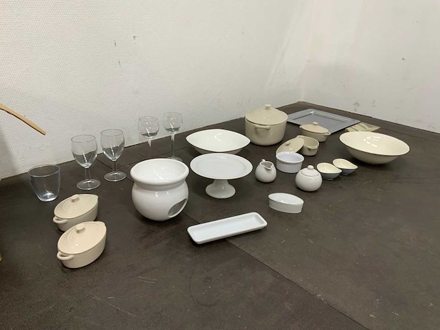 Partij servies - afbeelding 12 van  19