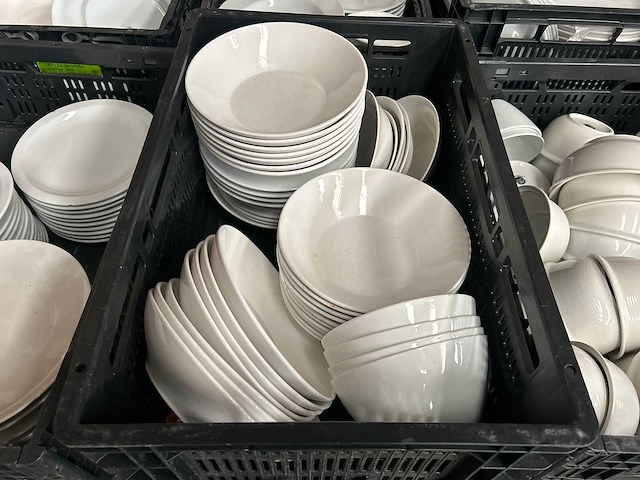 Partij servies - afbeelding 1 van  5