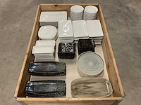 Partij servies - afbeelding 1 van  9