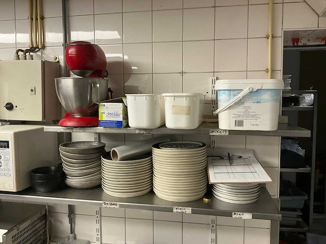 Partij servies - afbeelding 2 van  6