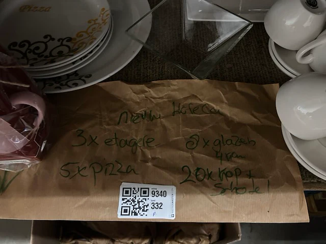 Partij servies - afbeelding 4 van  8