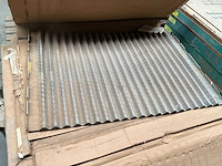 Partij shale shaker screens (zeefpanelen voor boorspoeling) - afbeelding 2 van  15