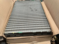 Partij shale shaker screens (zeefpanelen voor boorspoeling) - afbeelding 13 van  15