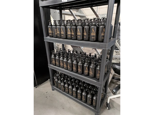 Partij shampoo en conditioner, lateau - afbeelding 8 van  11