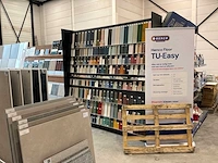 Partij showroom tegels en rekken - afbeelding 10 van  11