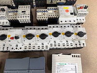Partij siemens, eaton, abb, schneider schakelmateriaal - afbeelding 3 van  15
